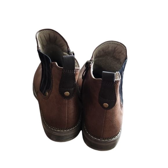 Spring Step Nonia Chelsea Bootie 38 - Picture 4 of 9